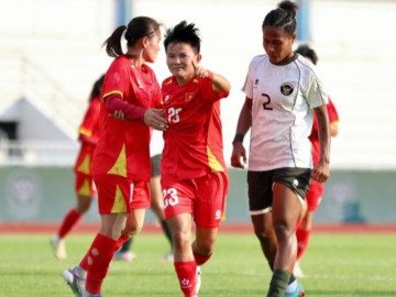 Video bóng đá nữ Việt Nam - Indonesia: Hiệp 2 tưng bừng, đại thắng 5 sao (Bán kết SEA Games)