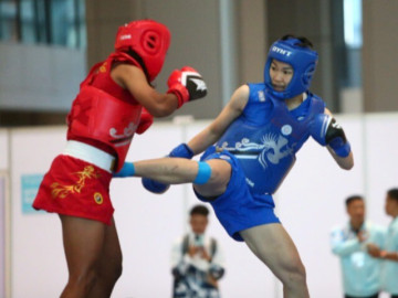 Văn Chưởng và Thu Thủy đánh như "phim chưởng", giật 2 HCV cho wushu Việt Nam