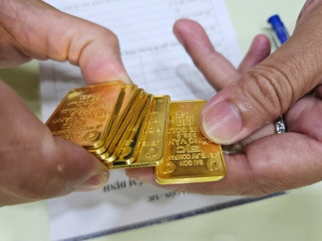 Giá vàng, bạc cùng lập kỷ lục