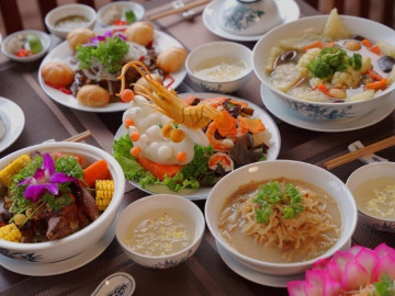 7 món ngon ở Hà Nội là Di sản quốc gia, có “cỗ bát trân” xưa chỉ dành cho vua chúa, phải 10 người ăn mới hết