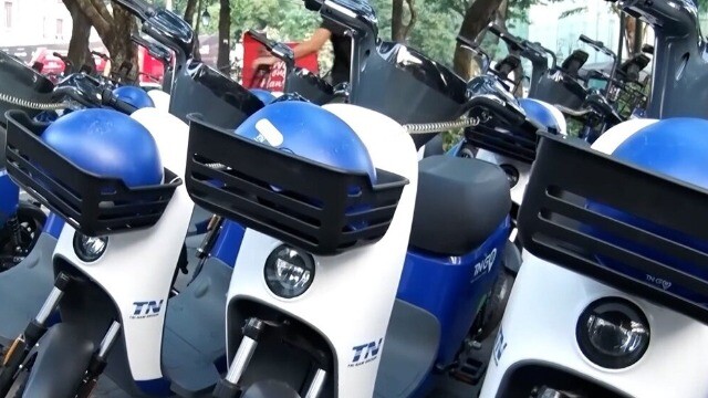 Hà Nội: Thí điểm đi làm bằng xe đạp điện công cộng