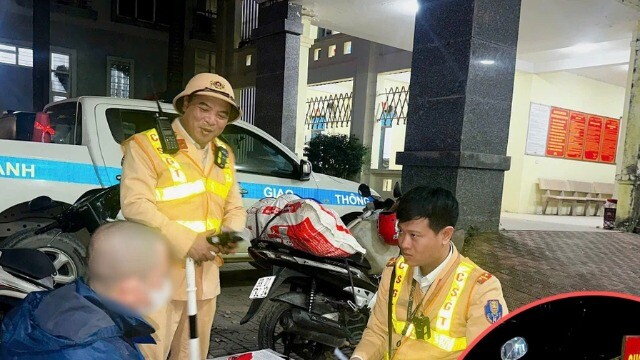 CSGT Hà Nội: Xử phạt hơn 600 trường hợp vi phạm nồng độ cồn dịp cuối tuần