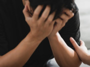 Clip Eva - Người đàn ông mắc trầm cảm vì 'tính nam độc hại', phải vờ mạnh mẽ