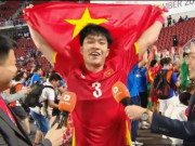 Clip Eva - Khi bị dẫn trước 2-0, Lý Đức nhắc "Hãy nhìn lên khán đài và chiến đấu vì màu cờ sắc áo"