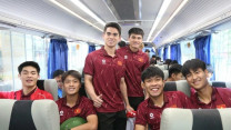 Trở về sau chiến thắng ngoạn mục, các cầu thủ U22 Việt Nam không thể ngủ vì sung sướng