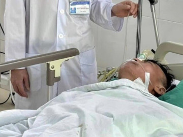 Kích hoạt báo động đỏ trong đêm, bác sĩ cứu sống người đàn ông bị đâm thủng bụng nguy kịch