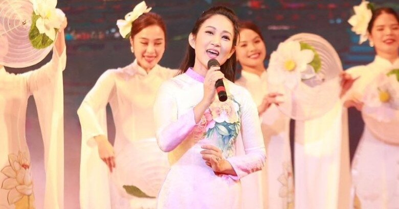 2 nữ diễn viên cùng tên amp;#34;đẹp như ngọcamp;#34;: Người là NSND nổi danh đình đám, người 5 năm ở ẩn chăm con - 6