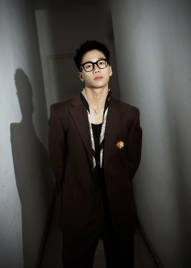 Gu thời trang trẻ trung của Trần Gia Huy.