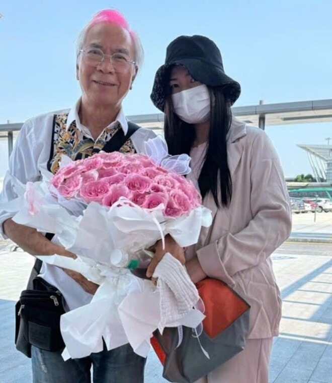 Bạn gái đáng tuổi cháu lộ quá khứ sốc, thái độ của nam diễn viên 75 tuổi khiến ai cũng bất ngờ - 3