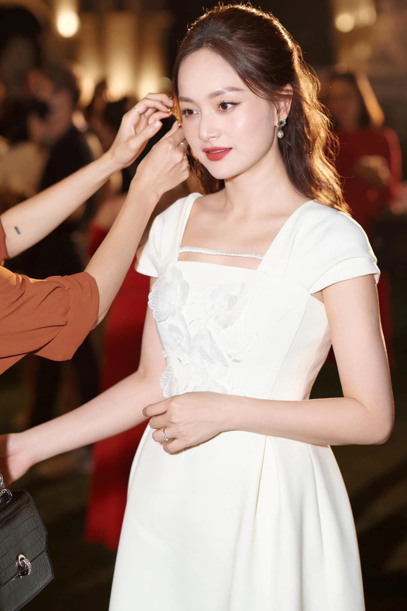 Người đẹp sinh năm 1983 là bông hoa đa sắc trên màn ảnh Việt.