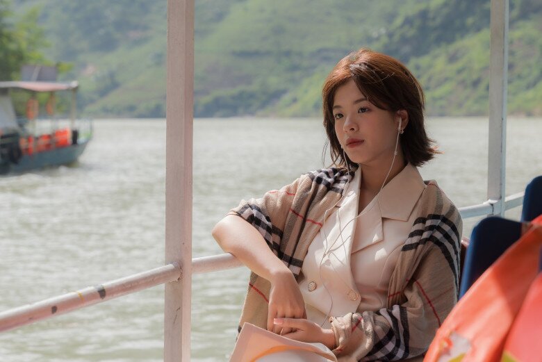  Ở tuổi 21, Hồng Khanh sở hữu vẻ ngoài xinh đẹp, cá tính.