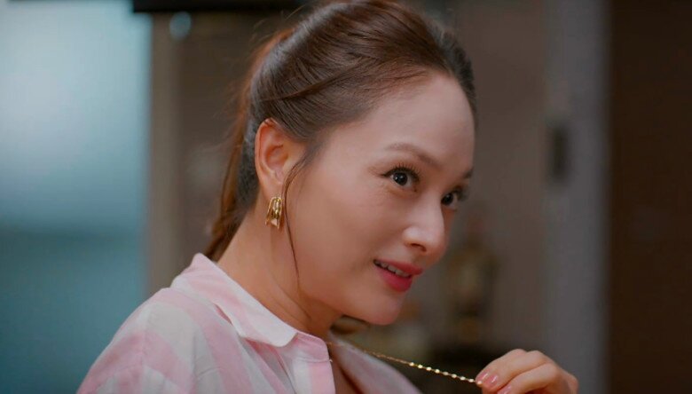 Linh cho rằng chuyện gì cũng cần phải có 2 phía và đề nghị Mỹ Anh về nhà thẳng thắn, đường hoàng hỏi chuyện chồng của cô.