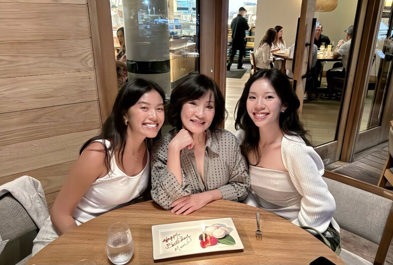 Sophia Minh Châu tốt nghiệp Đại học California vào tháng 6/2024.