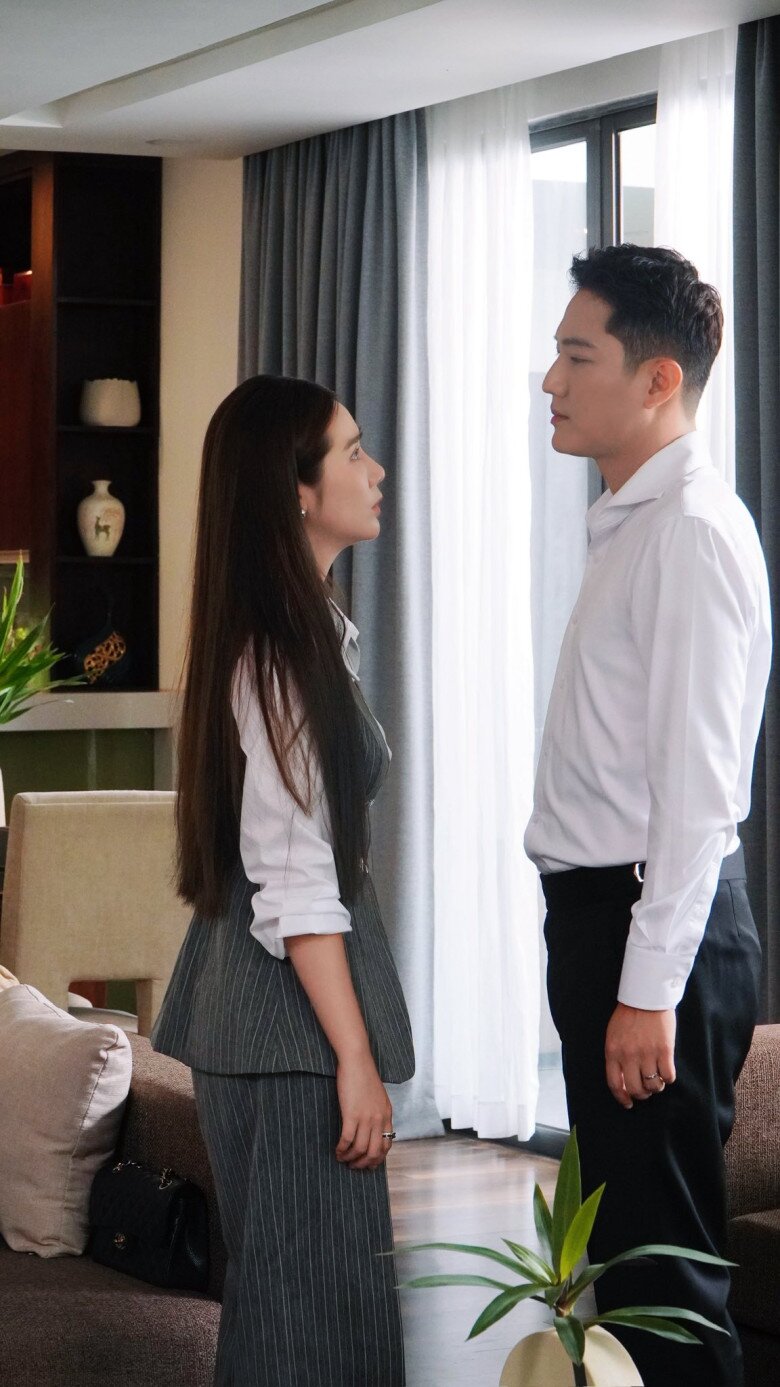 Cú tát amp;#34;cả nước ngheamp;#34; mà Huyền Lizzie dành cho Chí Nhân, amp;#34;chồng côamp;#34; lộ tính cách thật sự - 3