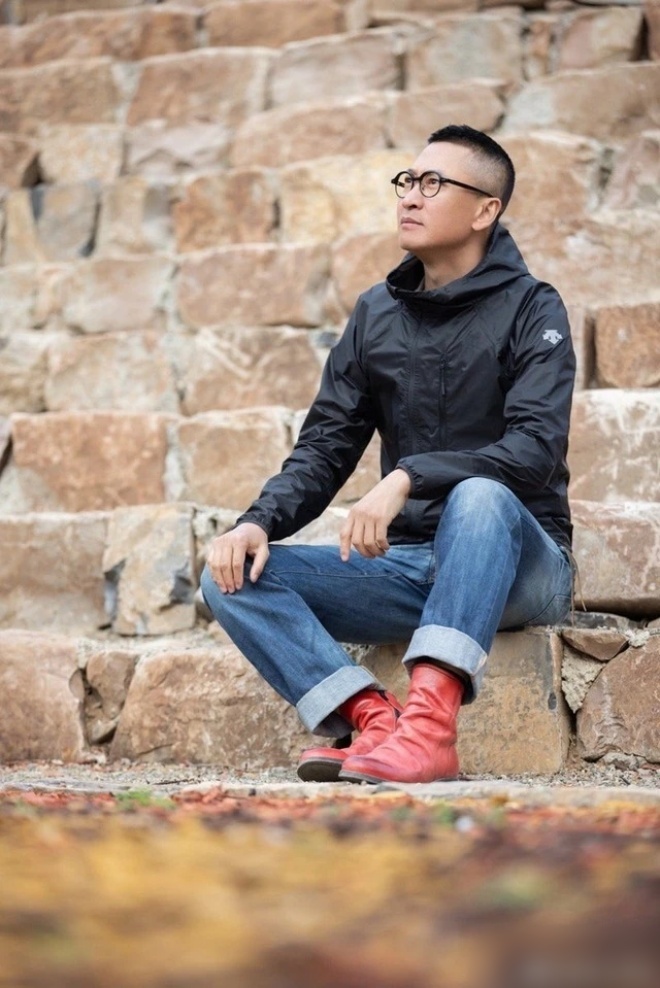 Mỗi khi Tết đến, Châu Kiệt thường cô đơn không thể ăn cơm đoàn viên.