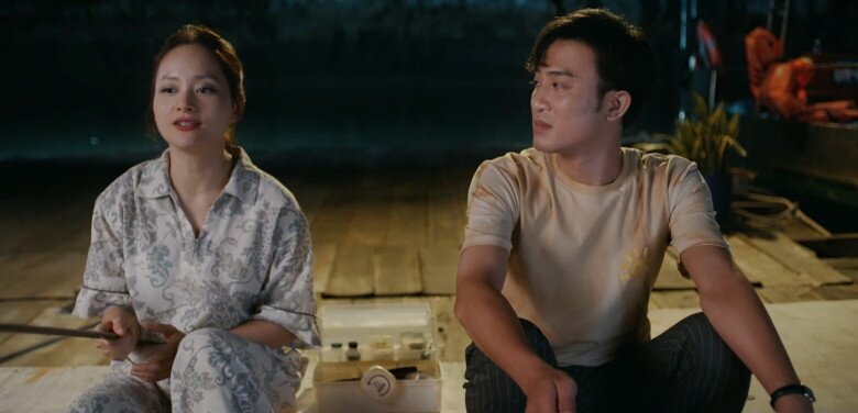 Càng tiếp xúc, Đăng và Linh càng bộc lộ sự tâm đầu ý hợp trong quan điểm, tâm hồn, tính cách.