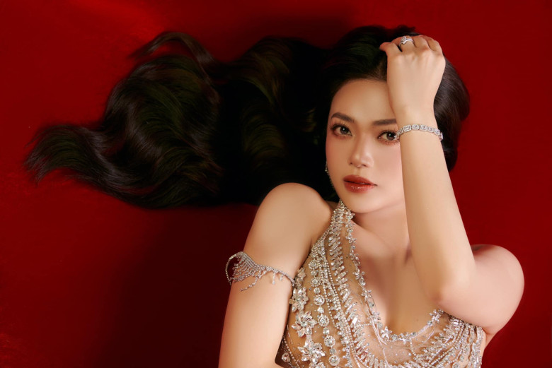 Kiều Anh làm mẹ đơn thân, chưa từng kết hôn.