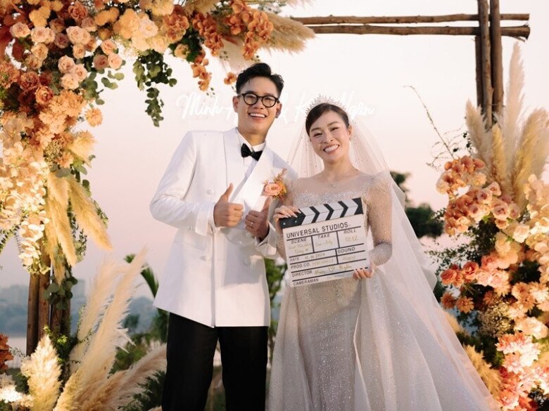 Đám cưới của cặp đôi diễn ra vào năm ngoái.