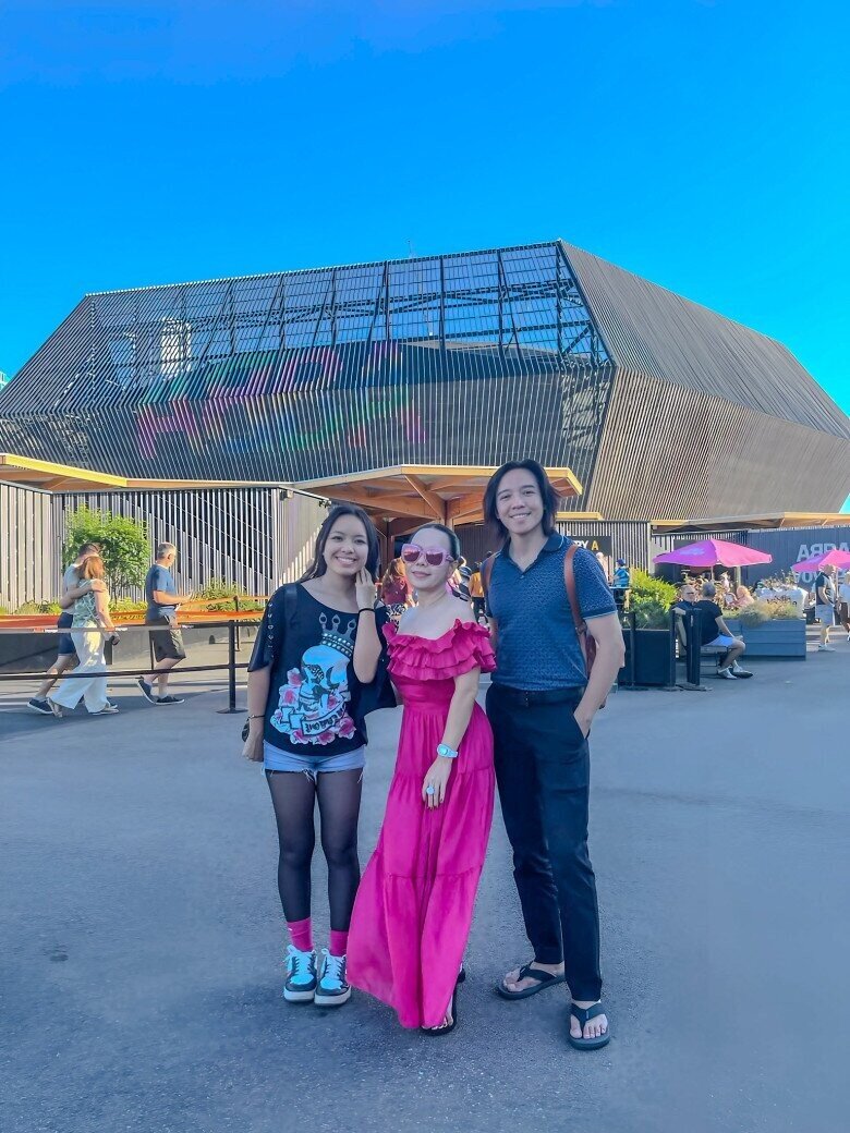 Việt Hương sướng vì cưới được amp;#34;người đàng hoàngamp;#34;, dặn Hoài Phương: amp;#34;Ông mà bỏ tôi sớm là tôi kiếm trai 6 múi liềnamp;#34; - 5