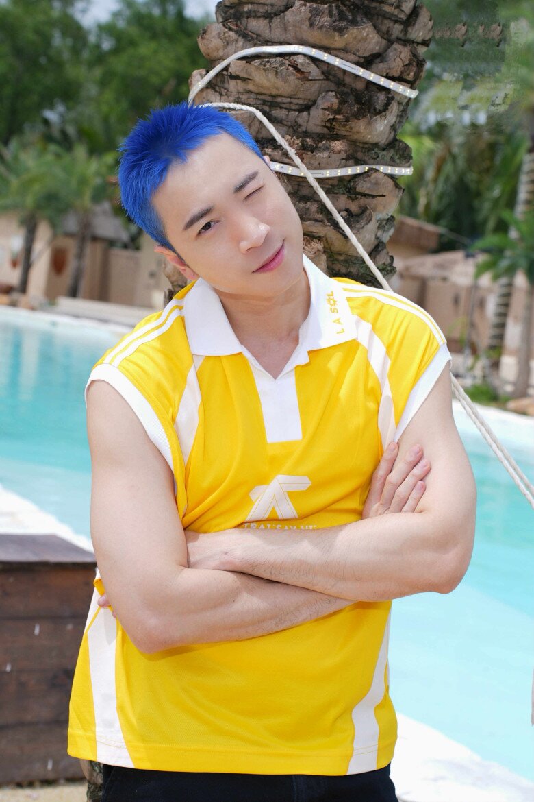 Karik hiện đang dẫn đầu Top 30 của chương trình.