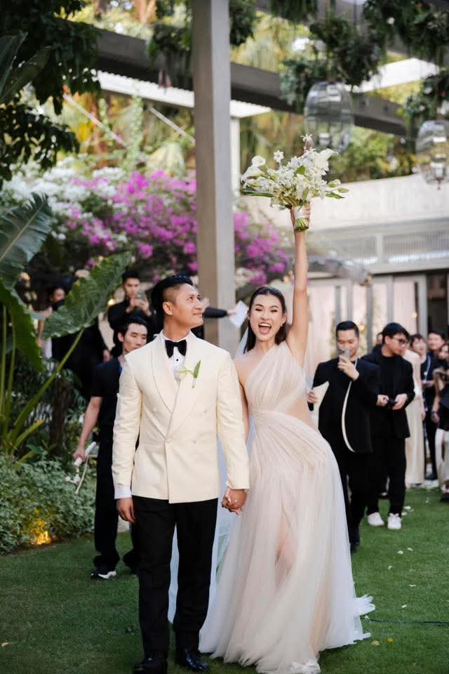 Cao thiên trang mang song thai với chồng doanh nhân hoang mang sợ không đủ khả năng làm mẹ 2 con - 4