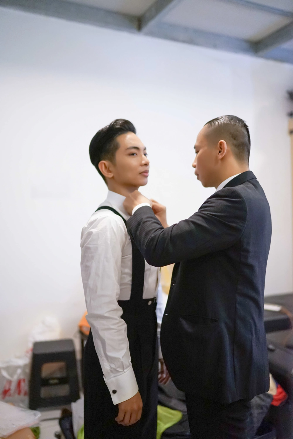 Chí Anh có mối quan hệ tốt đẹp với Phan Hiển.