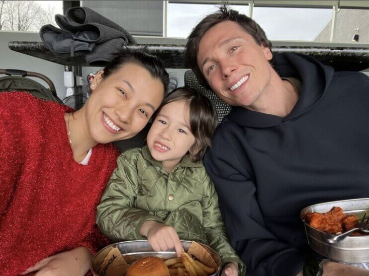 MC Hoàng Oanh và chồng cũ người Mỹ có 1 cậu quý tử.