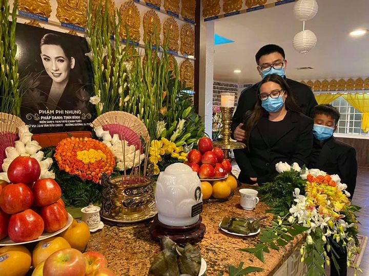 Wendy Phạm và Tom Võ chăm lo hậu sự cho Phi Nhung chu toàn.