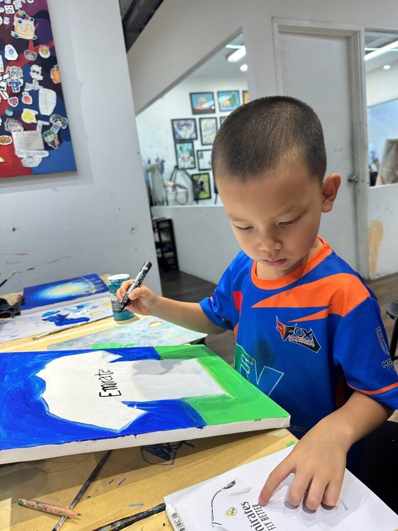 Sự tỉ mỉ của Leon được khán giả khen ngợi.