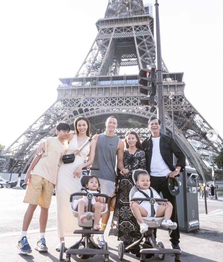 Hồ Ngọc Hà được khen ngợi bởi cách nuôi dạy, gắn kết tình cảm các con.