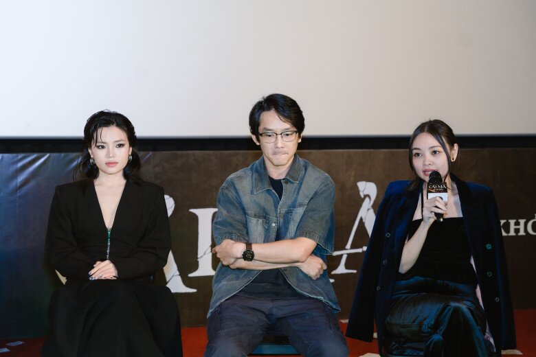 Ekip phim “Cải Mả” khẳng định không bắt chước hay làm lại siêu phẩm “Quật Mộ Trùng Ma”.