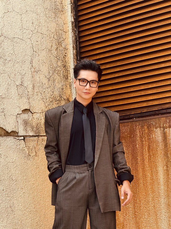 MC Công Tố là gương mặt quen thuộc của VTV.