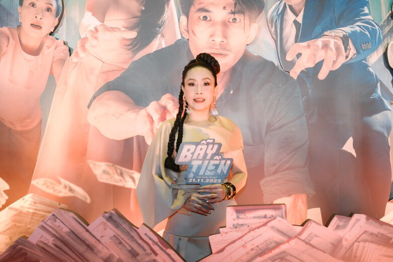 Nghệ sĩ Kiều Oanh tái xuất màn ảnh rộng sau nhiều năm vắng bóng.