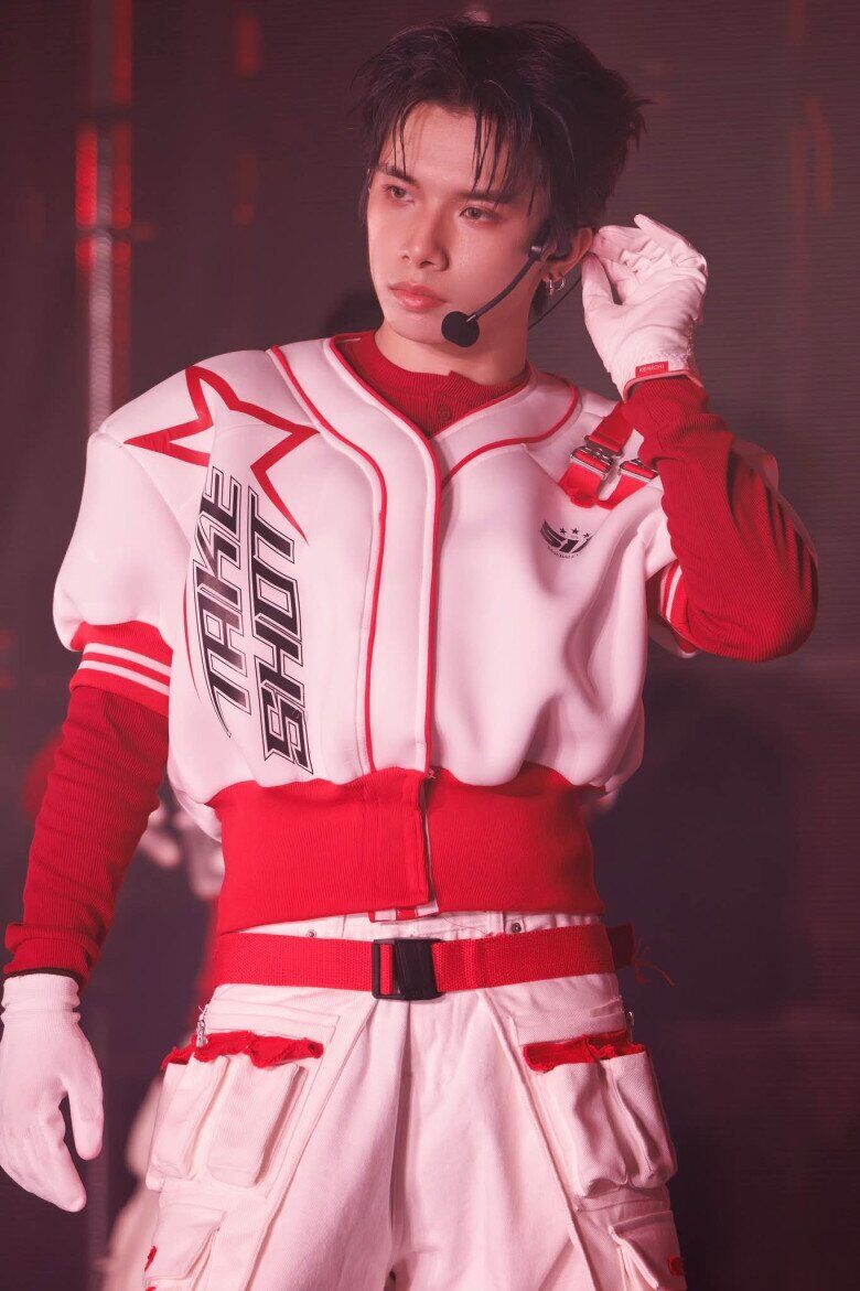 Cường Bạch đang là thí sinh được đánh giá cao ở cuộc thi năm nay.