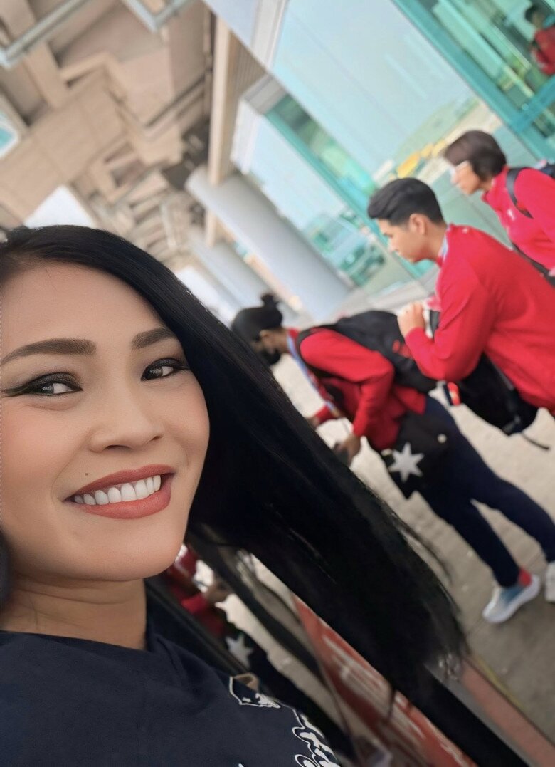 Phương Thanh dành 3 ngày để sang Thái Lan xem SEA Games.