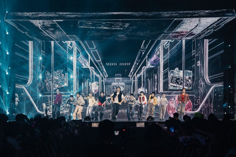 Phần trình diễn của nhóm nhạc nam hàng đầu Thái Lan đã cản chân các thực tập sinh đến với chiến thắng ở Công diễn 4.