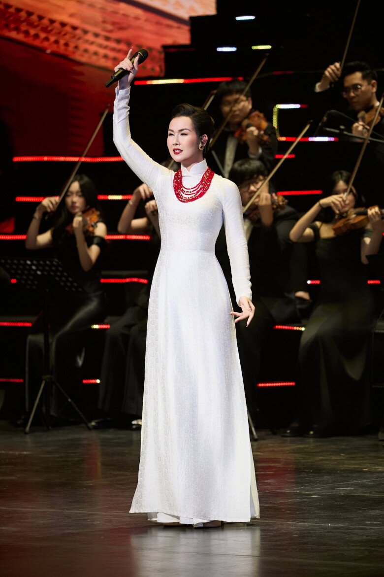 Võ Hạ Trâm có nhiều hoạt động nghệ thuật nổi bật trong năm 2025.