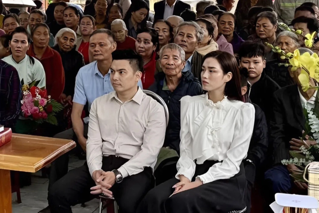 Nàng hậu đồng hành cùng chồng trong các sự kiện của tập đoàn.