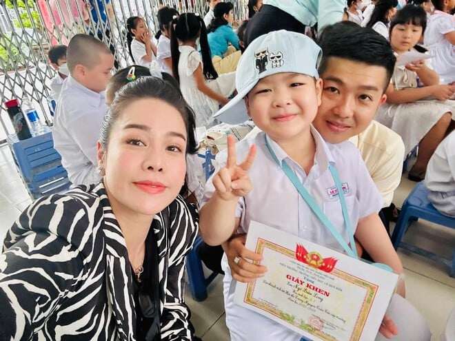 Nhật Kim Anh và chồng cũ giữ mối quan hệ tốt sau khi ly hôn.