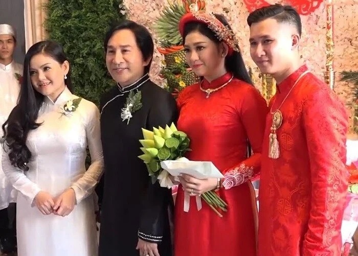 Kim Tử Long và Trinh Trinh xuất hiện trong lễ cưới của con gái Maika.