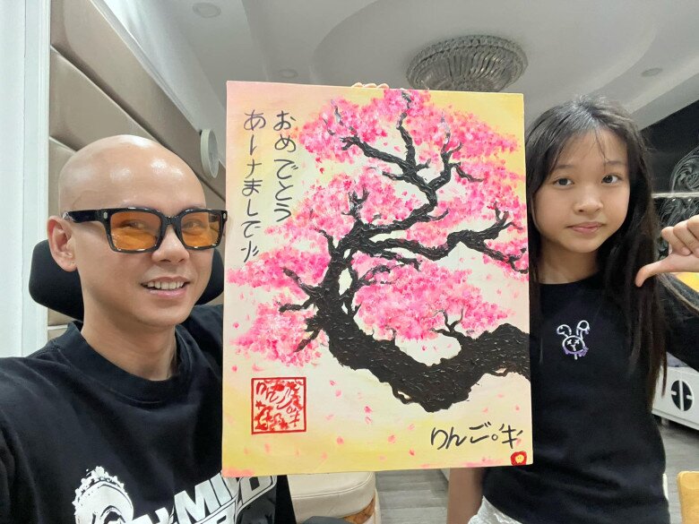 Con gái Phan Đinh Tùng có nhiều năng khiếu nghệ thuật.