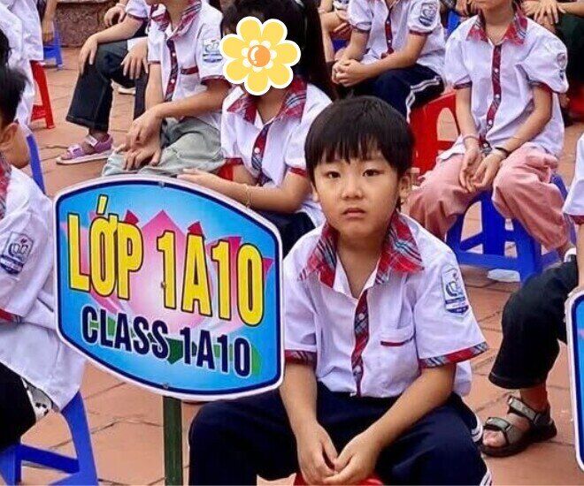 Bé Bo có ngoại hình điển trai, cách nói chuyện ngoan ngoãn, lễ phép.