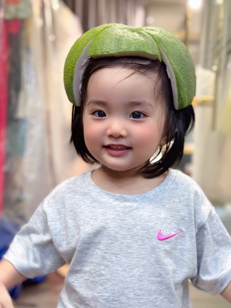 Sao Việt 24h: BTV Hoài Anh khoe dung mạo xinh đẹp, trẻ trung ở tuổi U50, được khen không khác gì thời dẫn Thời sự VTV - 4