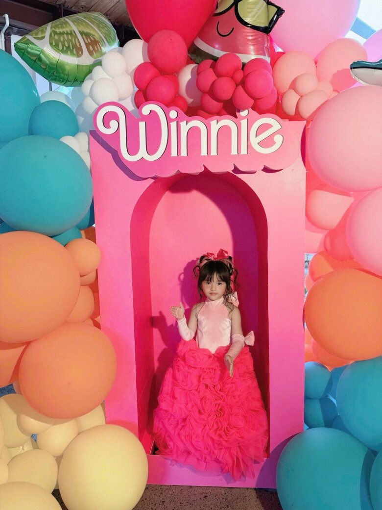 Đông Nhi - Ông Cao Thắng tổ chức bữa tiệc sinh nhật hoành tráng cho con gái ở tuổi lên 5.