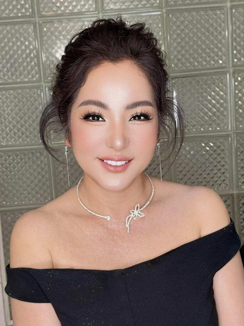 Sao Việt 24h: Con gái lớn nhà Ông Cao Thắng hóa búp bê Barbie trong tiệc sinh nhật 5 tuổi, nắm chặt tay em ruột - 15