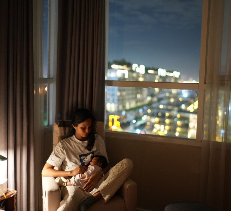 Sao Việt 24h: Khánh Thi xúc động nhớ về lần đầu đăng quang cùng Chí Anh, nhìn lại 20 năm gắn bó với khiêu vũ thể thao - 11