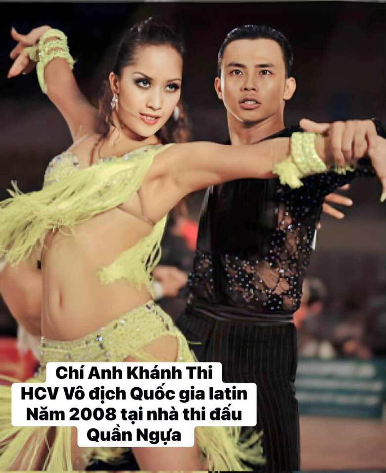 Cặp đôi nhiều lần giành huy chương vàng tại các cuộc thi danh giá. 