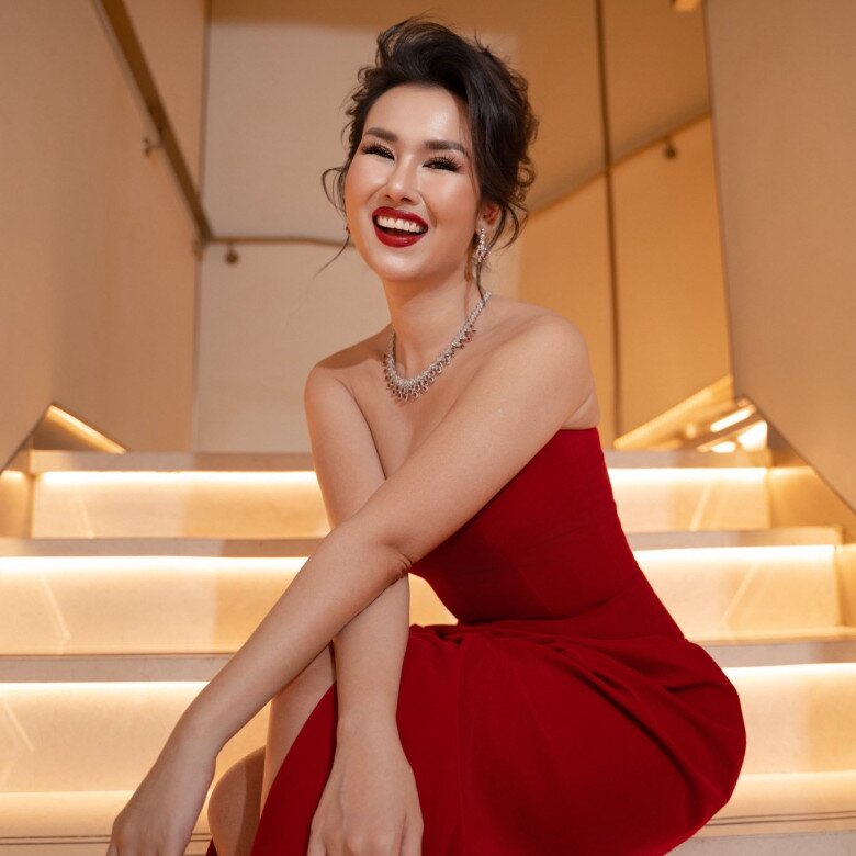 Sao Việt 24h: Lan Phương nói rõ lý do thường xuyên chia sẻ chuyện ly hôn chồng Tây khi được khuyên nên âm thầm giải quyết - 8