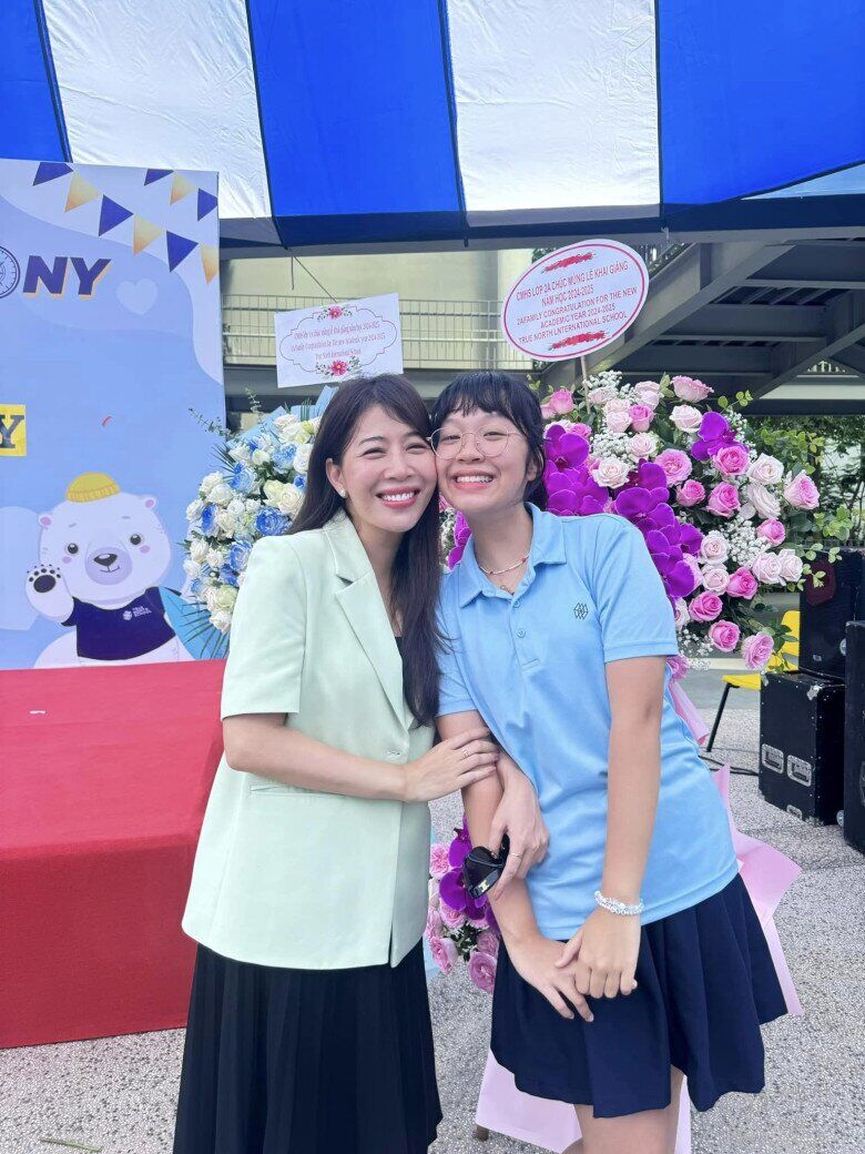 MC Diệp Chi tự hào khi con gái có thành tích học tập xuất sắc.