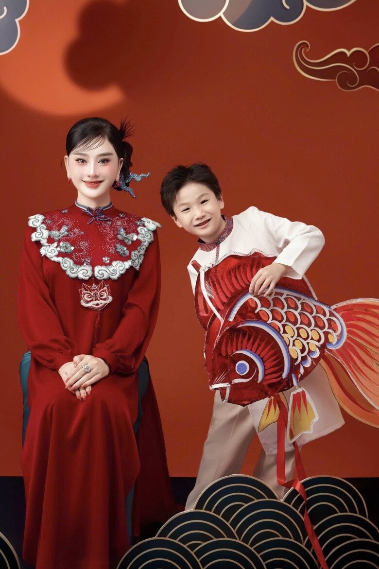 Sao Việt 24h: MC Diệp Chi cùng con gái đến Thượng Hải, ái nữ 13 tuổi dáng chuẩn như người mẫu, nhìn như em gái của mẹ - 10